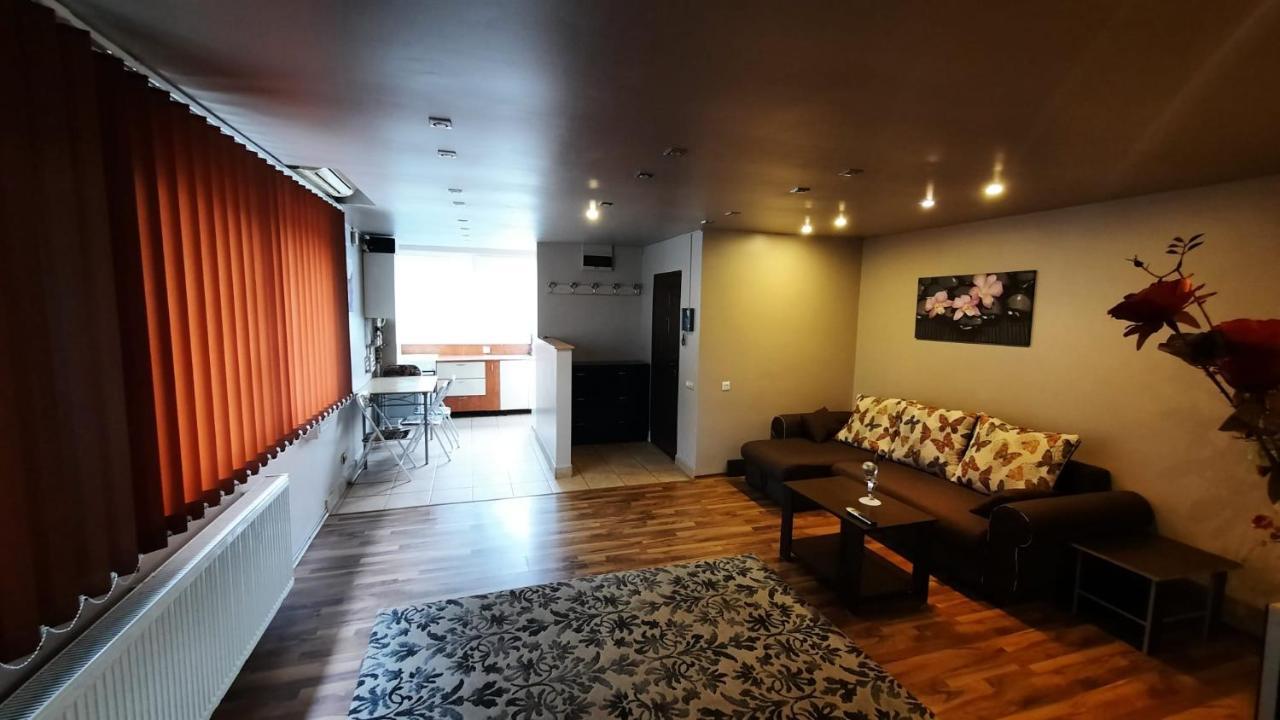 Laurentiu - Etaj.1 Apartment *